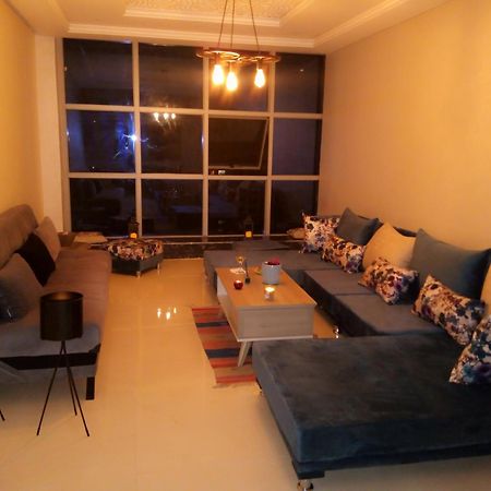 Great View By Night Apartment Kenitra Luaran gambar